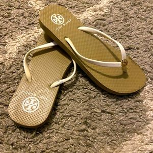 Tory Burch Flip flops